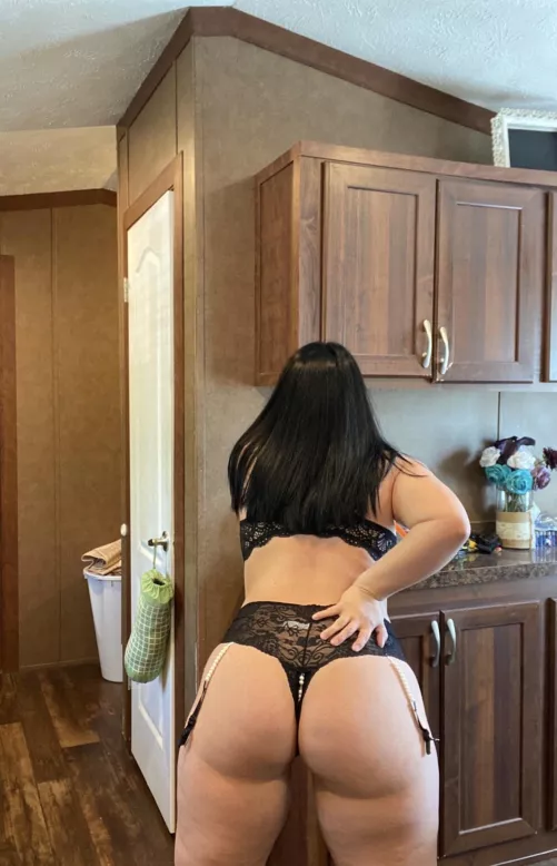 My ass is so hungry! by ashleycoco1