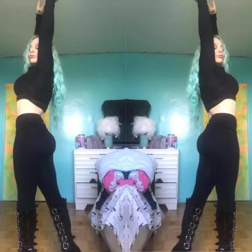 my ass x2 by Fr0st_Kitt3n