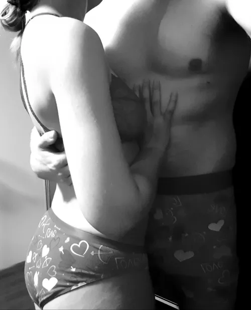 My belly has been a source of insecurity since forever. Her touch makes it better ❤ by heroic-desires