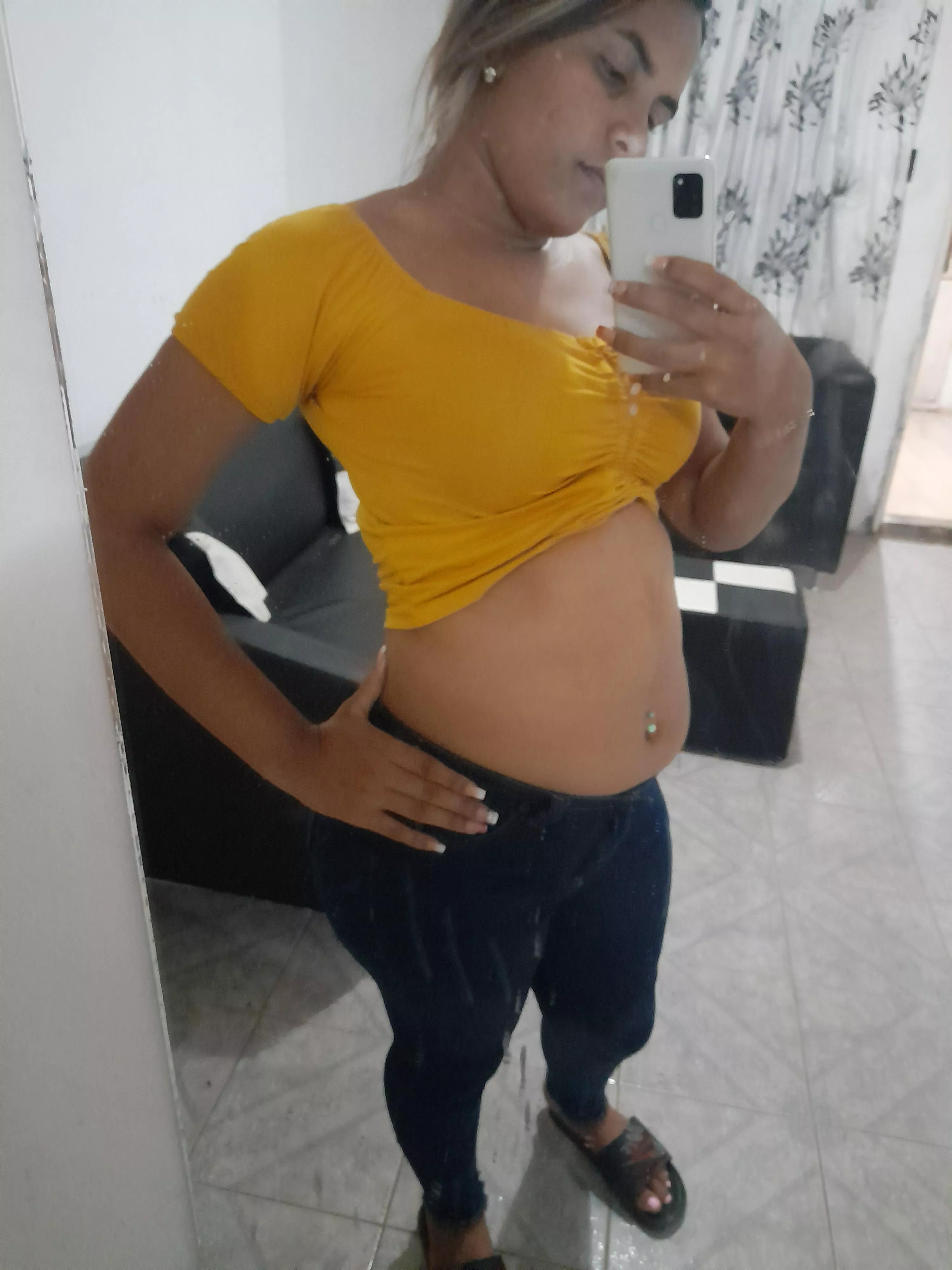 my belly is round like a ball 😍 good morning everyone posted by michell25