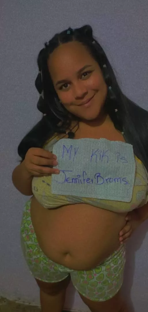 my belly is sexy 🤭🥺? posted by reddijennibroms