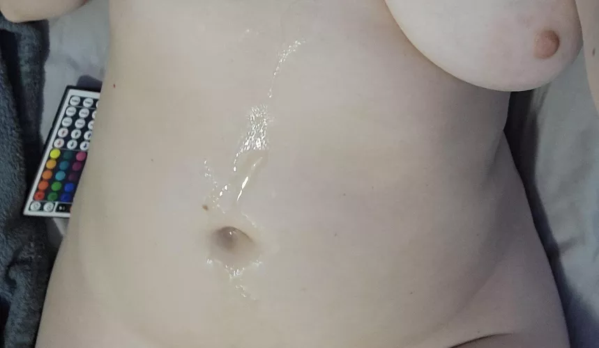 My bf had to lick this bulls load from my belly button by squirtinmybutton