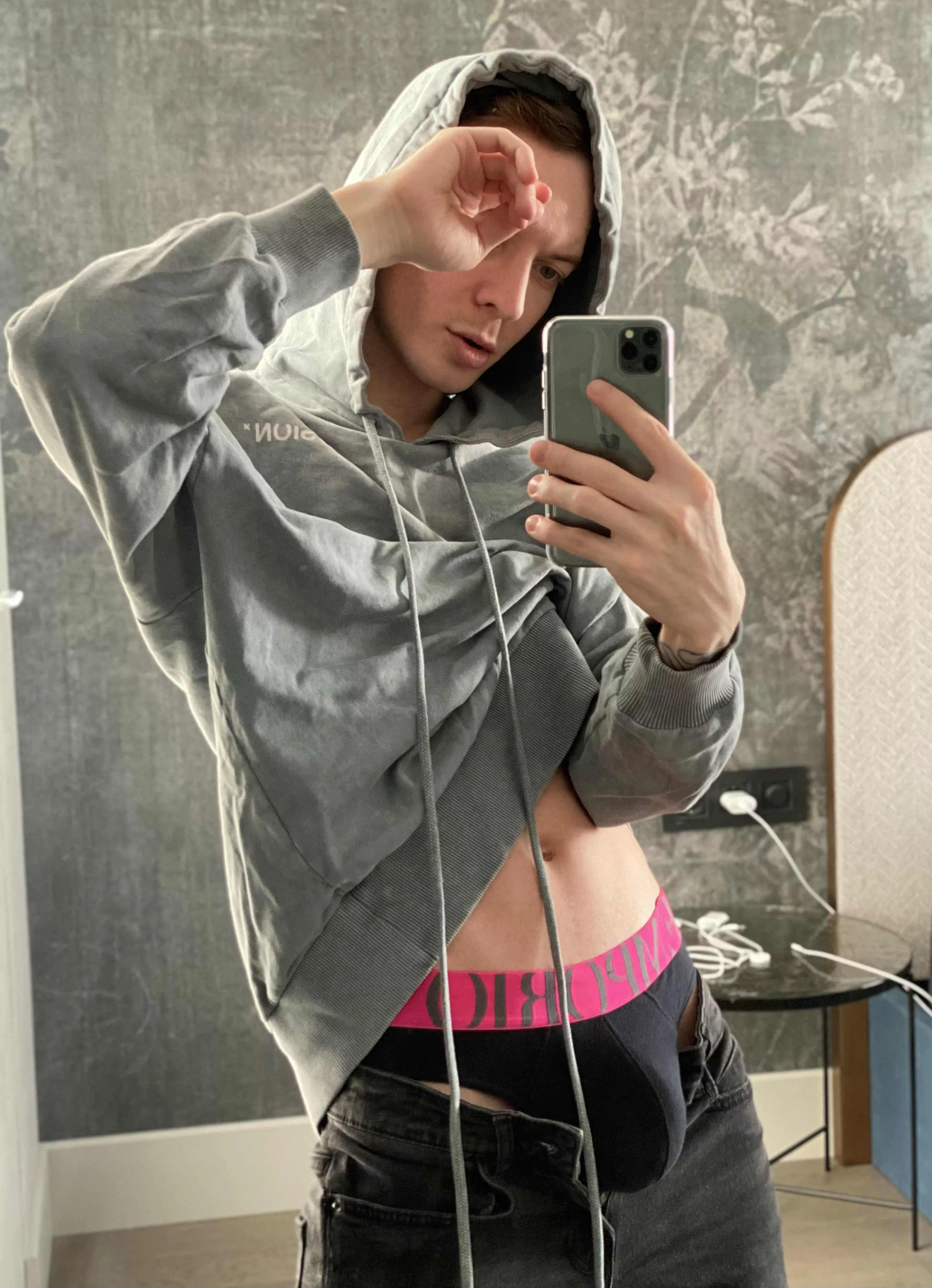 My Big bulges posted by BIG_XL_BOY