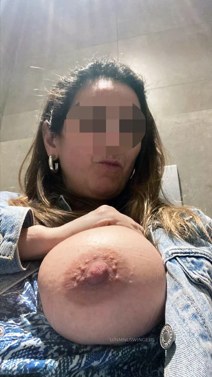 My boss almost got me posted by nmnlswingers