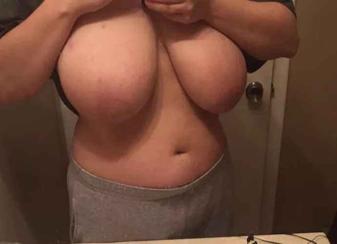My breasts were always big since I hit puberty :/ Learning to love my body by rayray312587