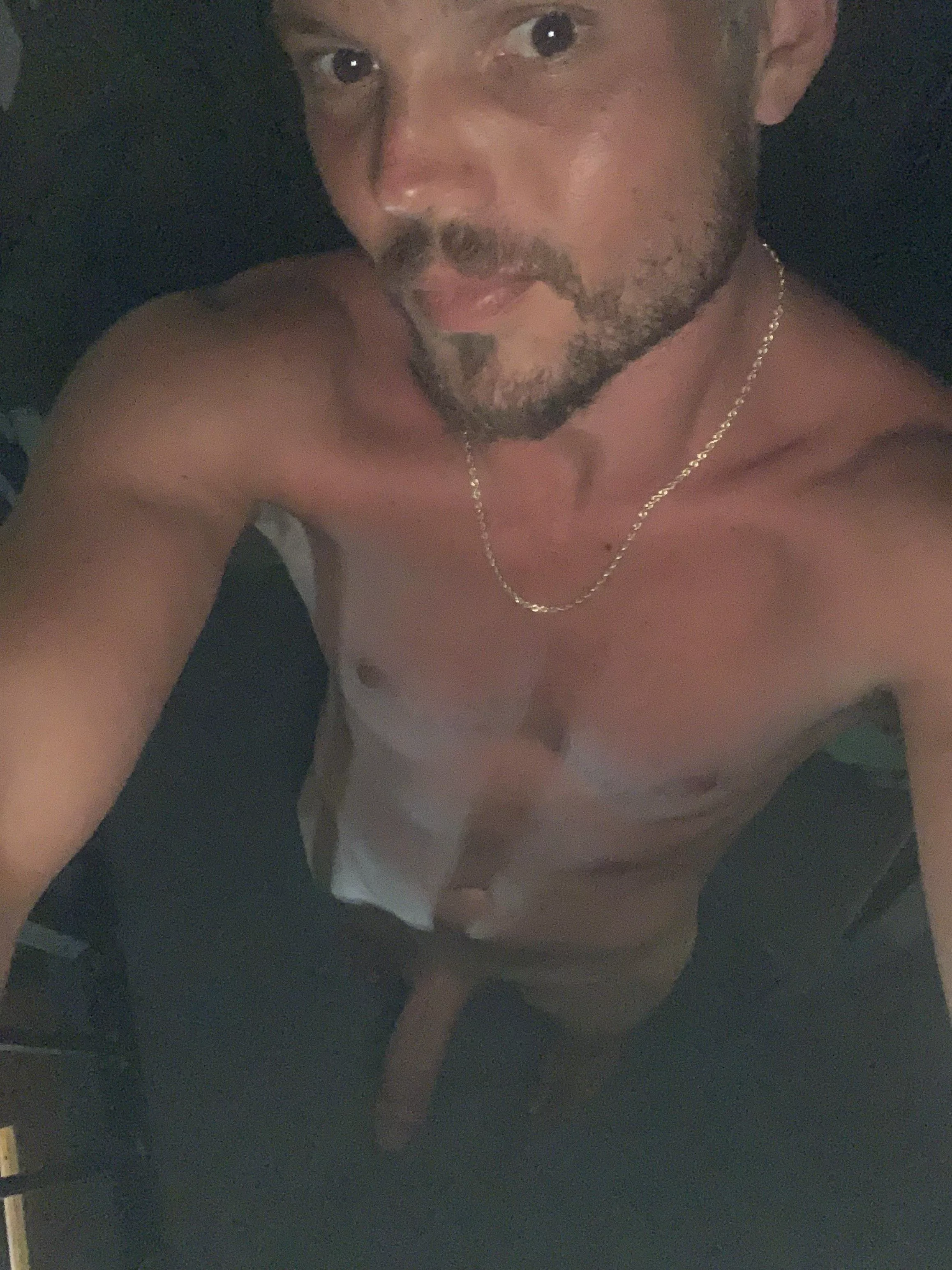 My brother locked me outside on the balcony naked in Myrtle Beach… idk what to do lol. He left. 😂 posted by rawce__