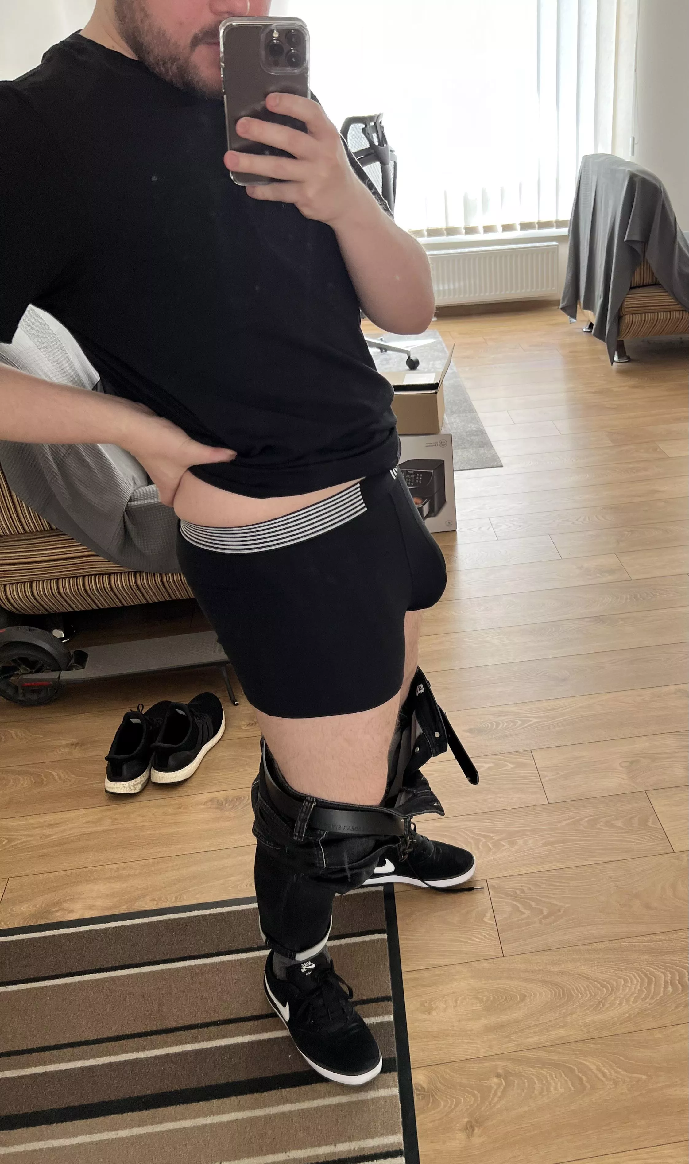 My buldge posted by thickvic24