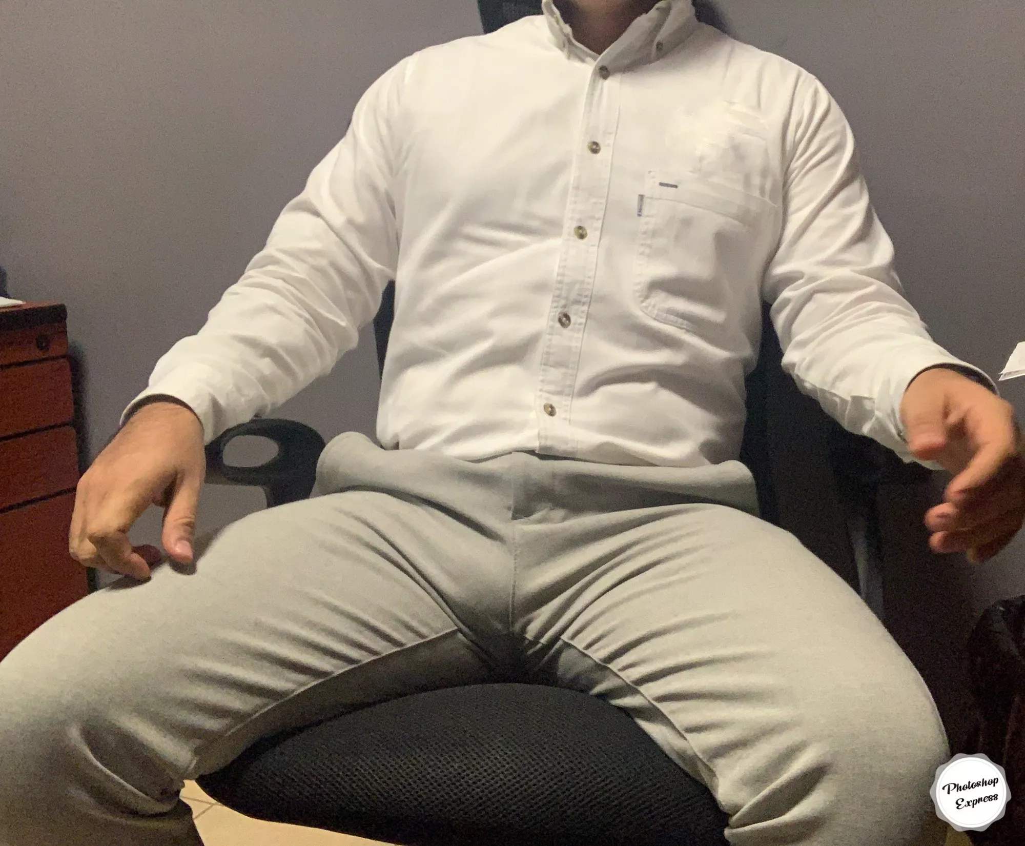 My bulge @ the office. You think anyone will notice? posted by Wannagetbigger