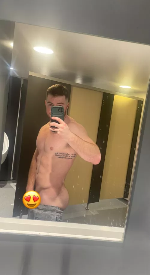 My butt felt good after some squats today by Comfortable-Bank-630