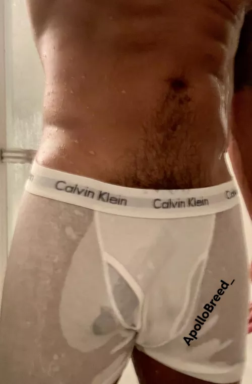 My Calvin’s got wet by ApolloBreed_
