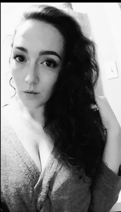 my cleavage by dabeefqueen92