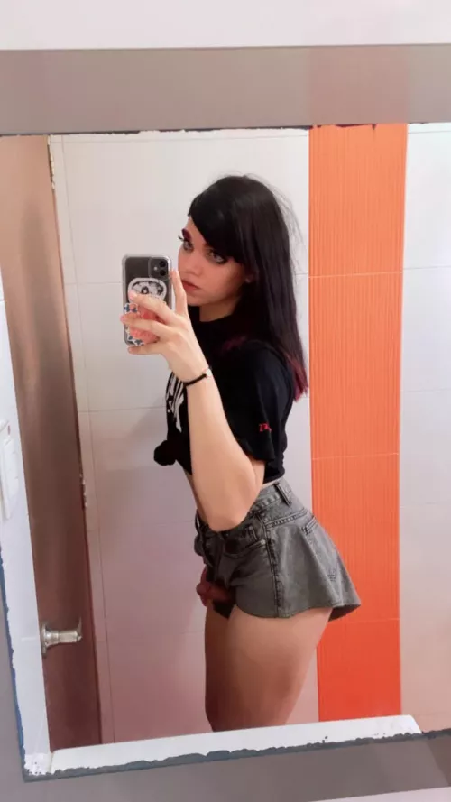 my clit slided 🥺👉👈 by samaramagica