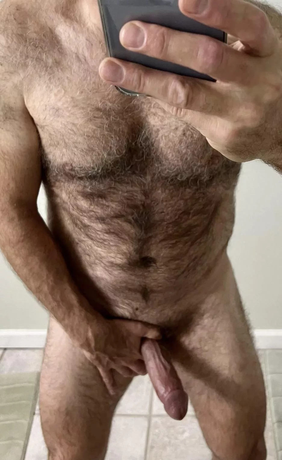 My cock felt thick so I thought I should share 😜(52) posted by jonnygjon