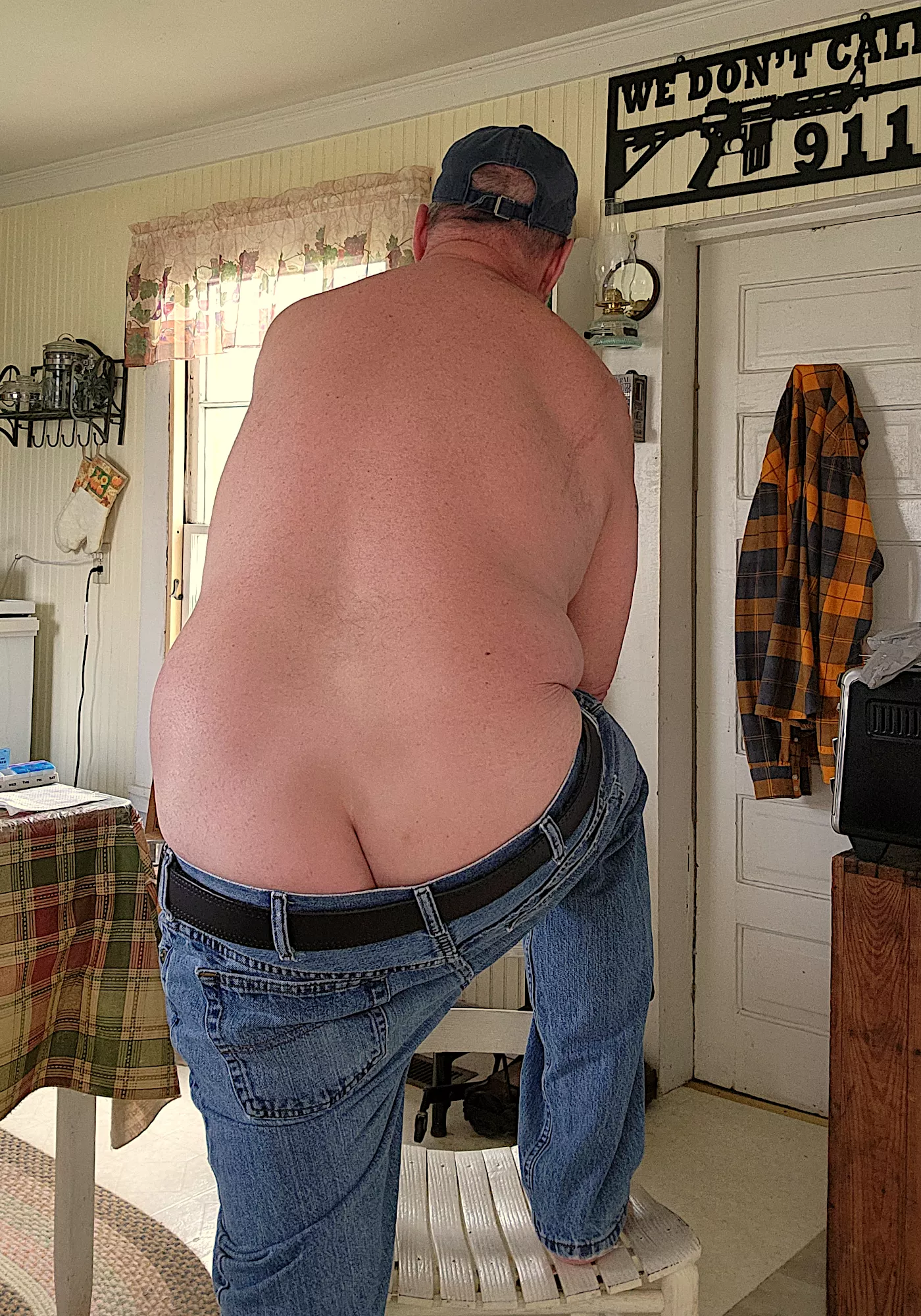 My Country Boy Butt Crack, A Common Sight in the Summer. I Never Wear Underwear, Don't Even Own Any. posted by MasterChiefTommyD
