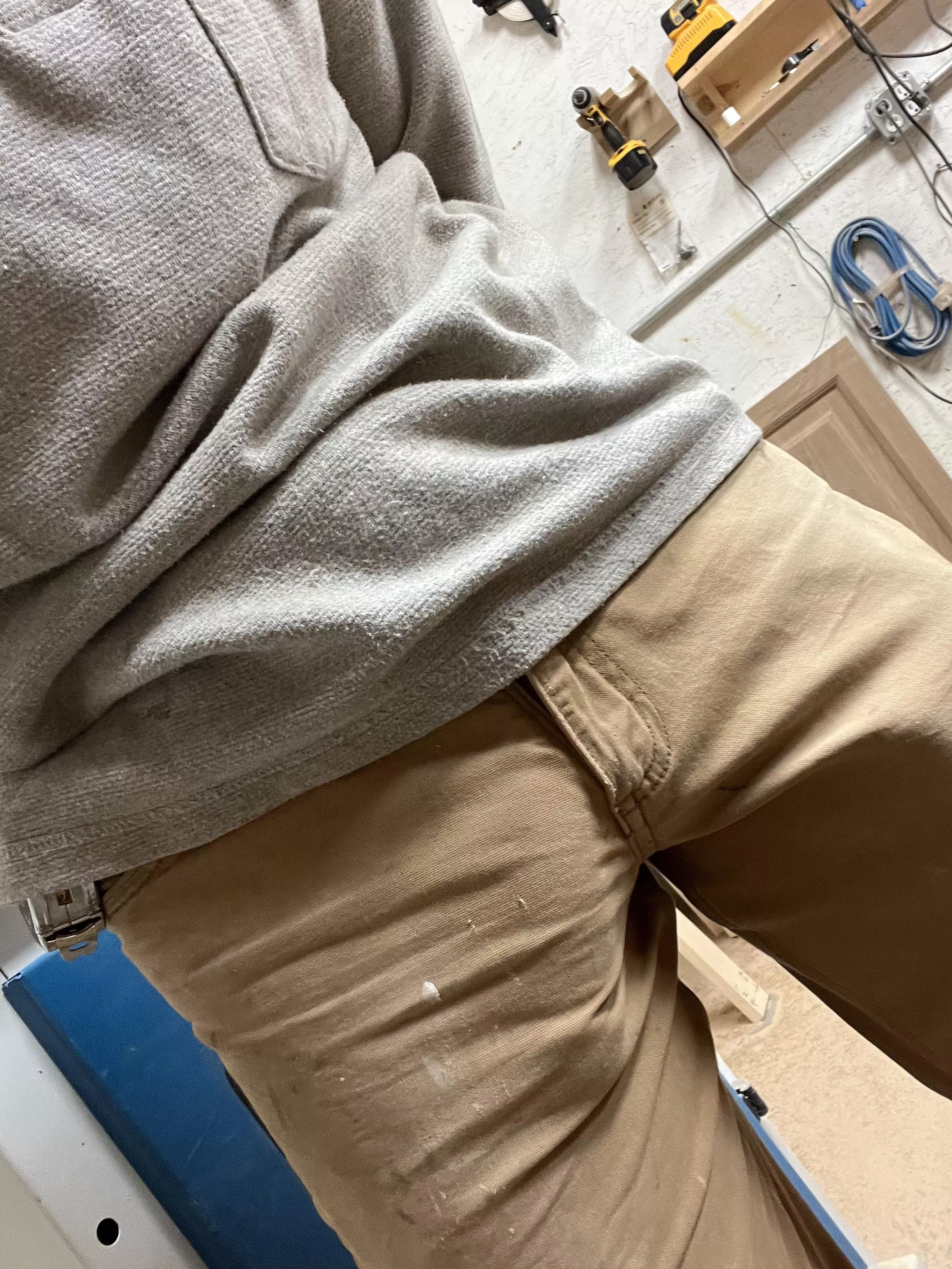 (M)y coworkers always whine about seeing my bulge 🤷🏽‍♂️ sorry bout it posted by Neither-Extent3532