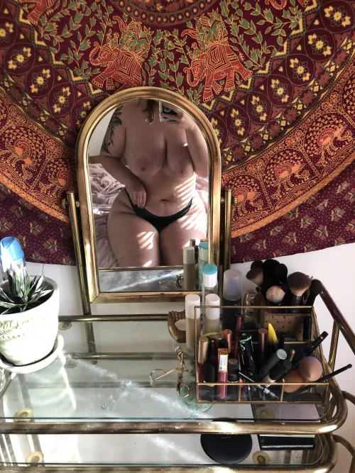 My curves or March madness? 👀🏀 by BakedxBunny