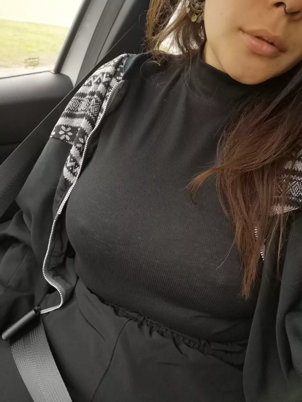 My daily afterwork routine. bra off! posted by bodyentertainment