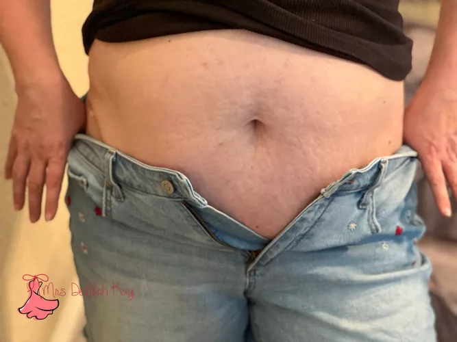 my deep innie.... by mrsdelilahkay