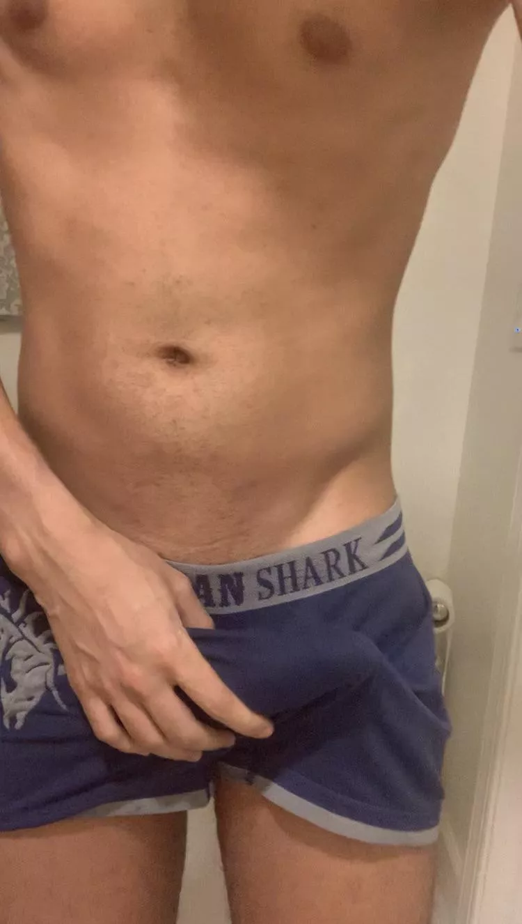 My dick is so hard posted by imhebersantana