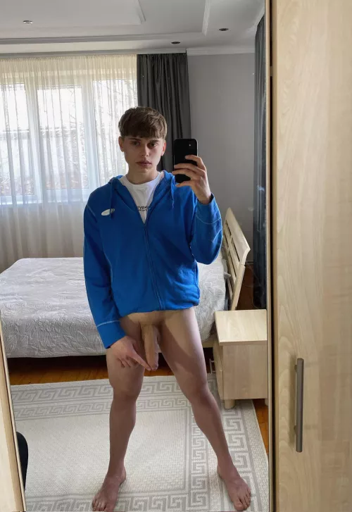 My dick is wild and big 😈 by Daniel_twink