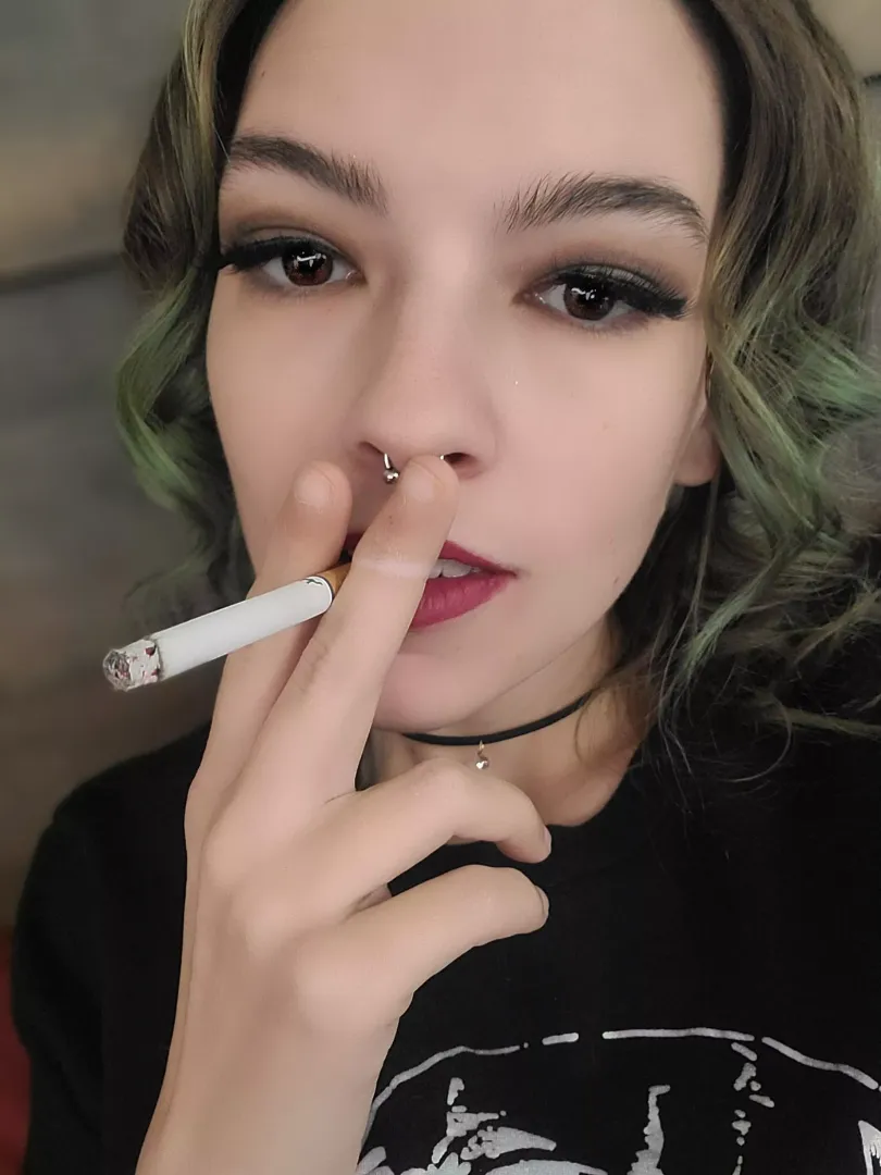 my eyes are extra bright today ✨️ posted by miss_slytherin13