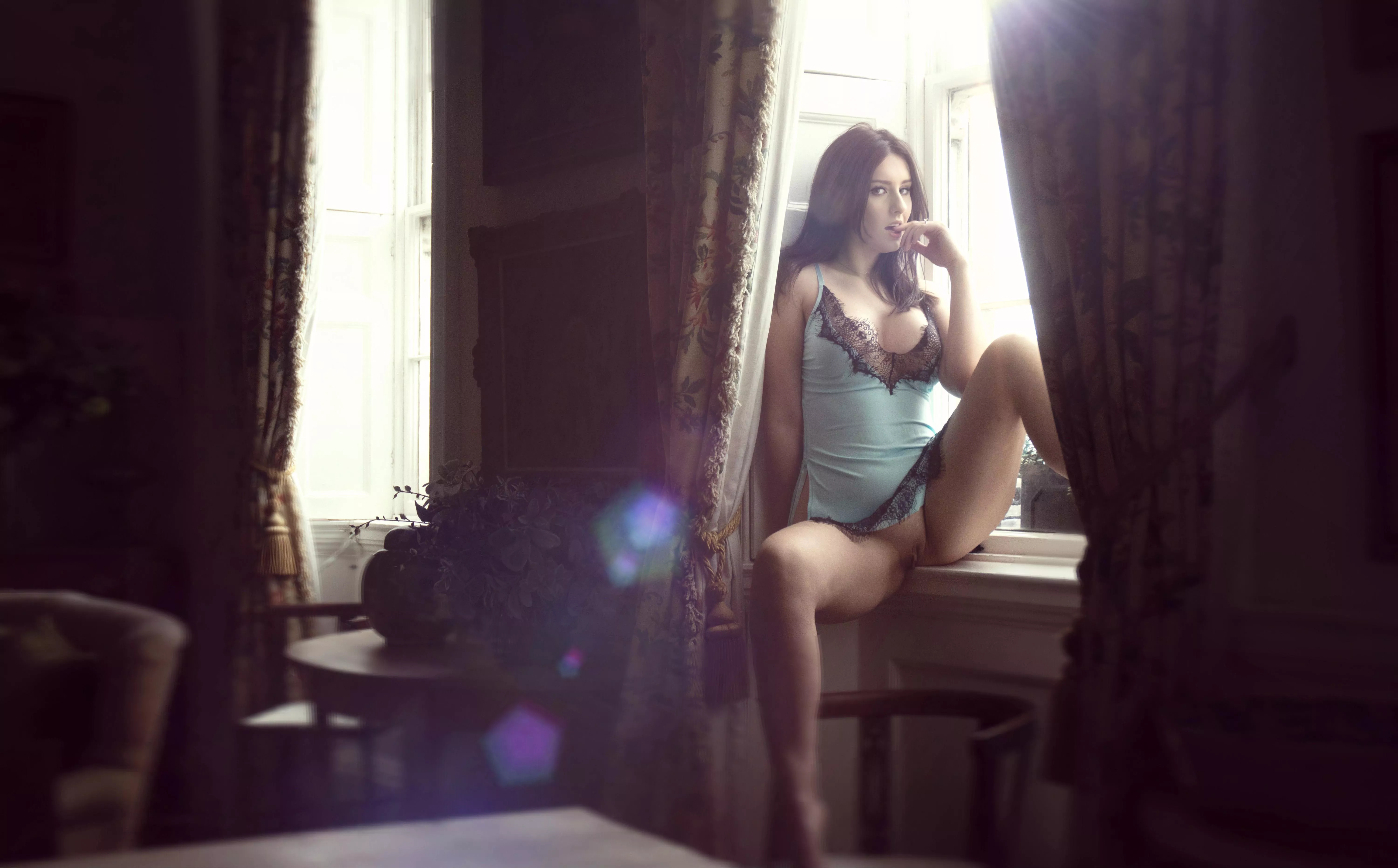 My (f27) neighbours love me posted by bbby84