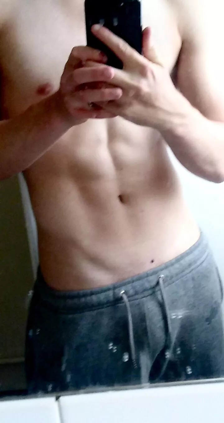 My fav joggers x I hope you like them too :)m19 posted by throwawayaccountmod2