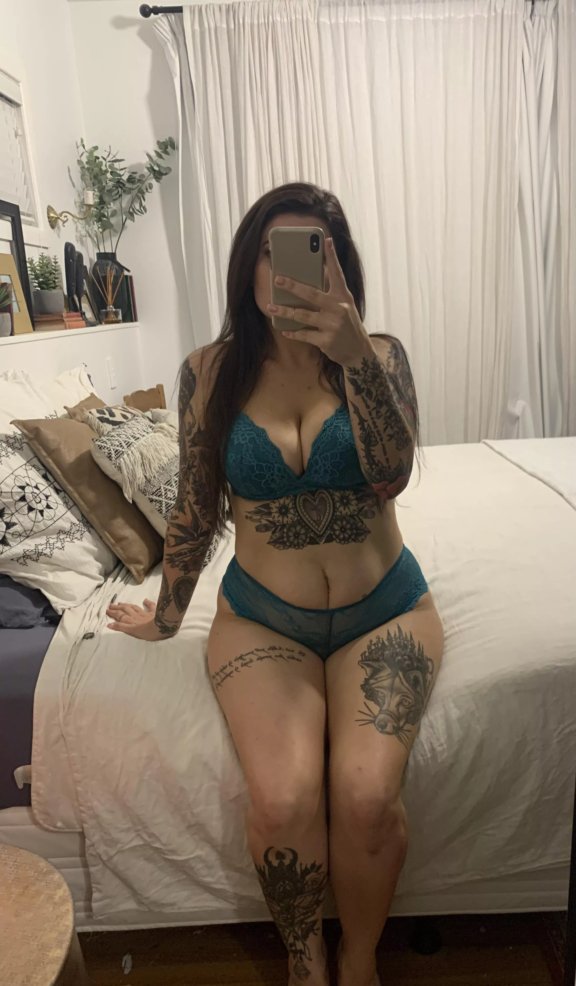 My (f)avourite colour is green 🌱 posted by handcrafted89