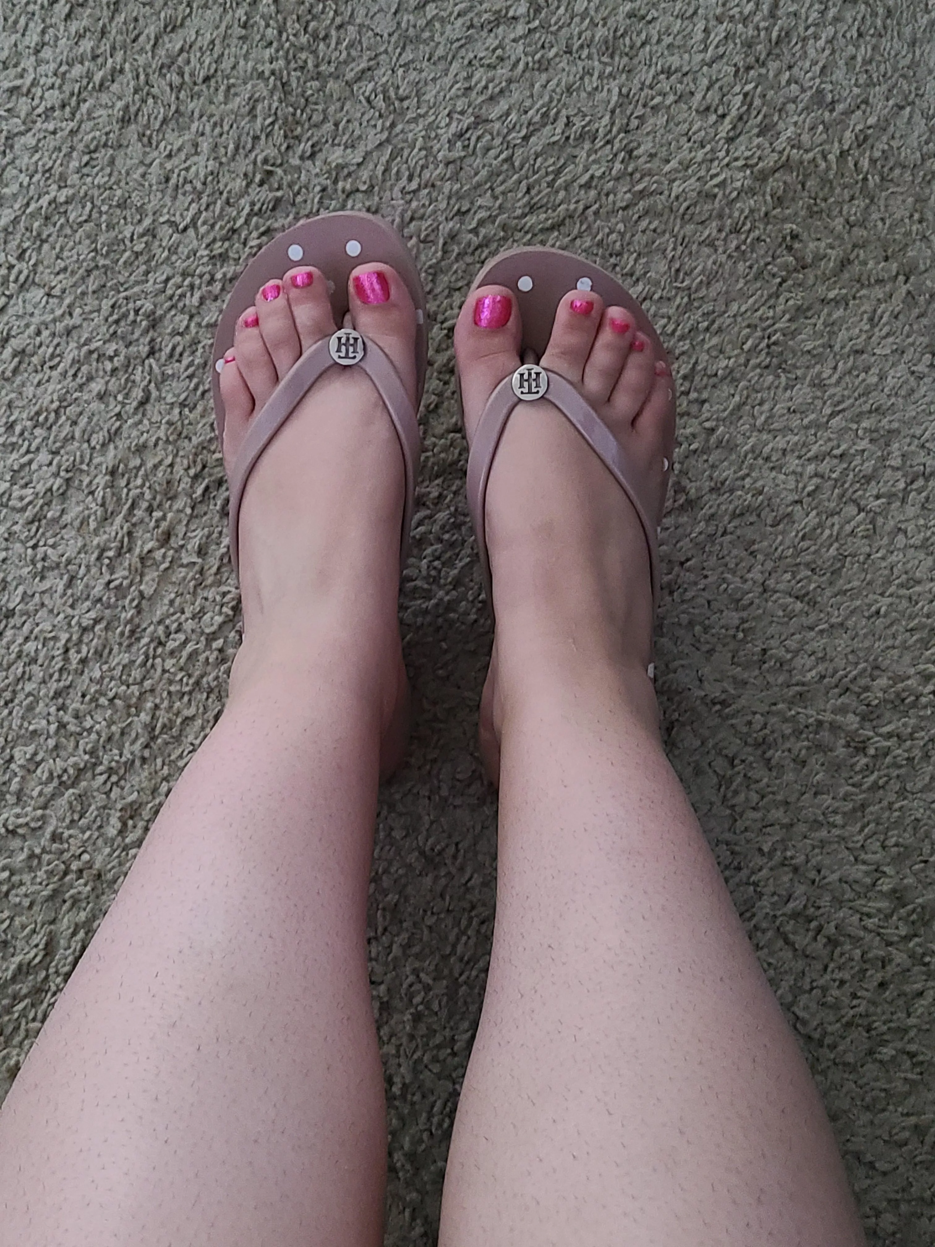 my feet want Goodnight kisses 💋🥺 posted by thefeetpix2022