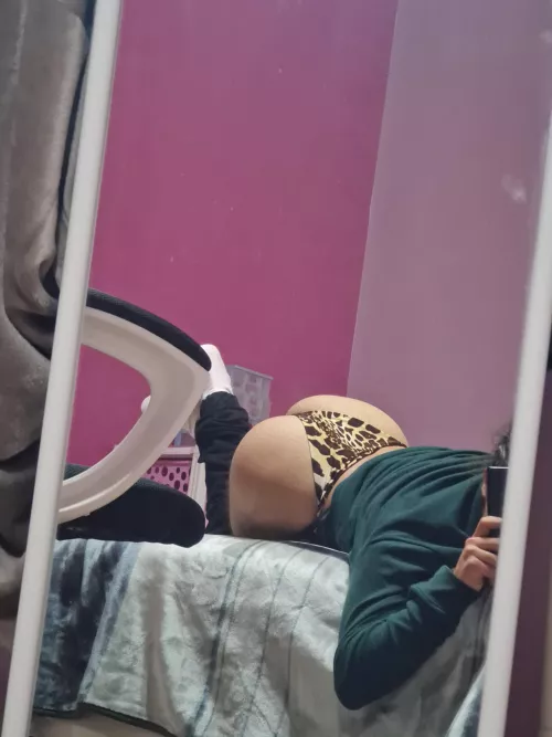 My femboy ass is begging to be dominated 🍑🥵 if u are from cairo hmu by One-Jeweler2194