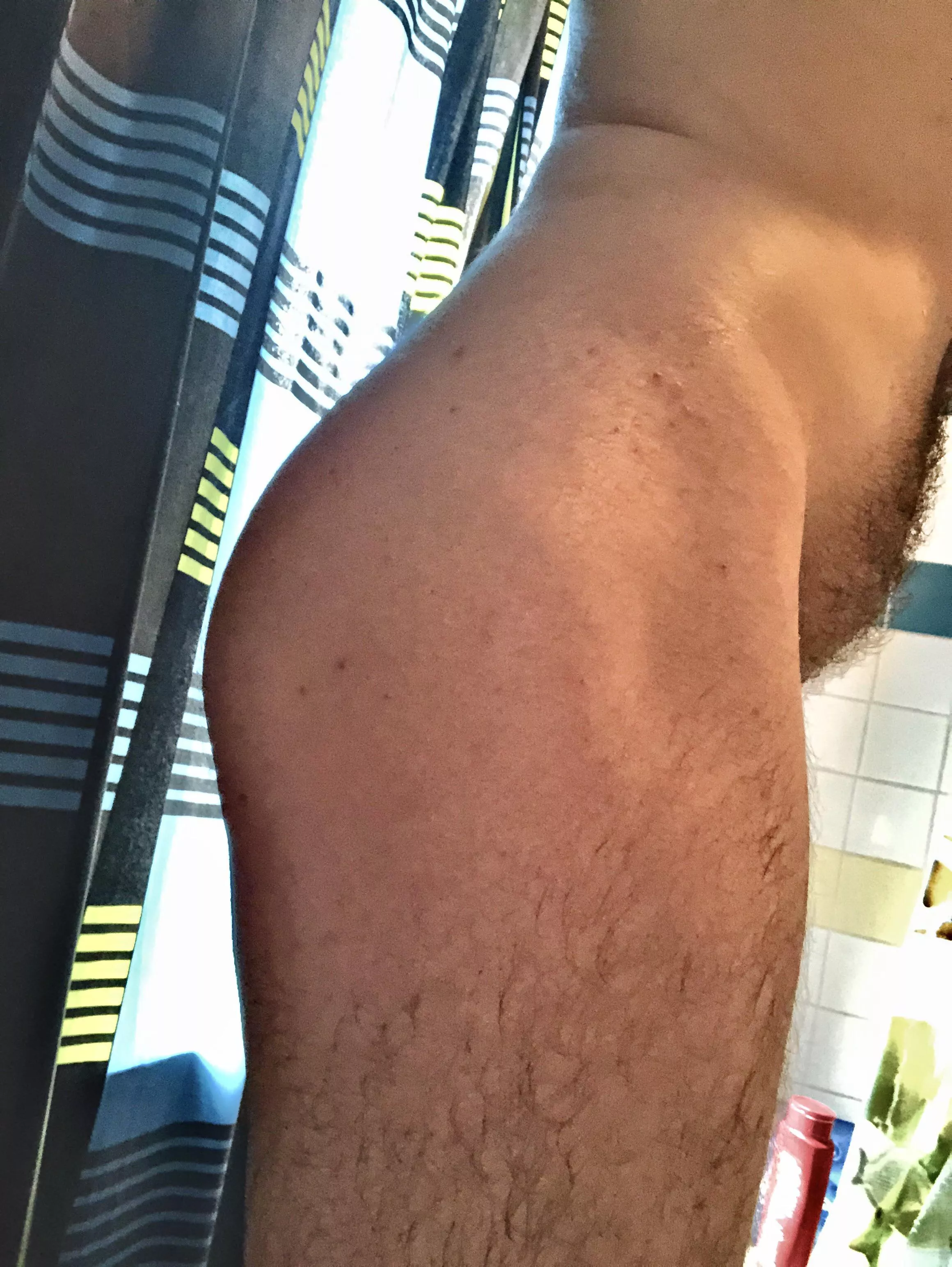 My first butt photo! I don’t know if this counts as “cute” 😅 posted by eyesupheremaam