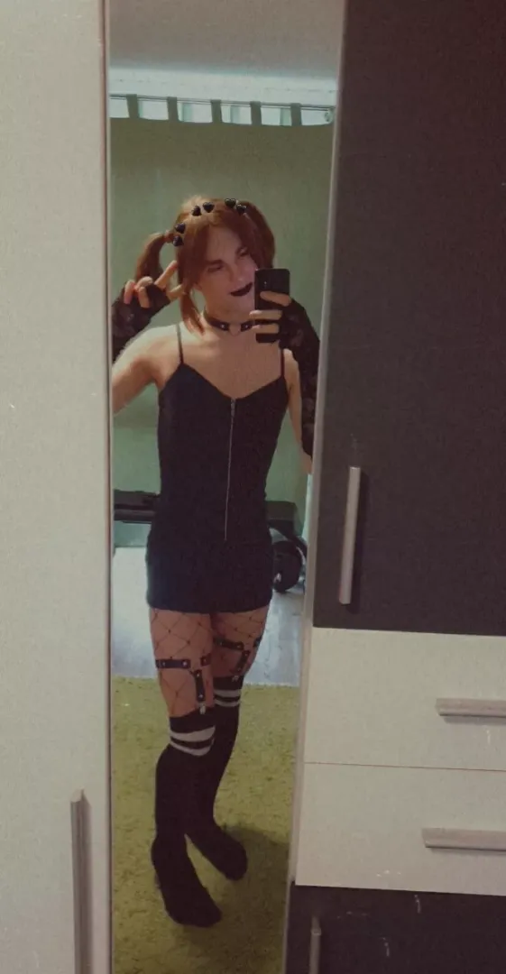 My first outfit🥰🖤 posted by Violety00