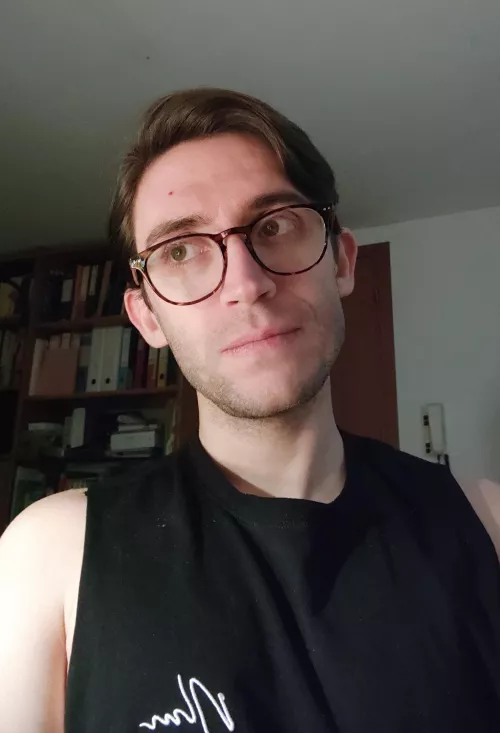 My first post here! I'm a completionist platinum gaymer. 🤭 by Fuljido