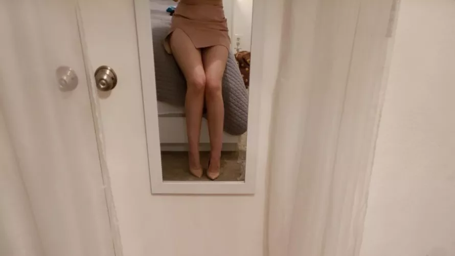 My first post of many!! [F] by Nicki_A_Bad_One