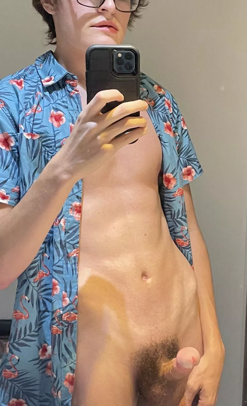 My first post on this subreddit! And btw I’m a total attention whore so lmk if you’d let me fuck and I’ll make sure it isn’t my last 😘 [18 M] posted by BaronDaisoujou
