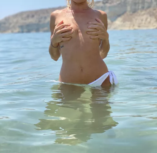 My first public flash , do you think I need to continue? by Wild_Tune2419