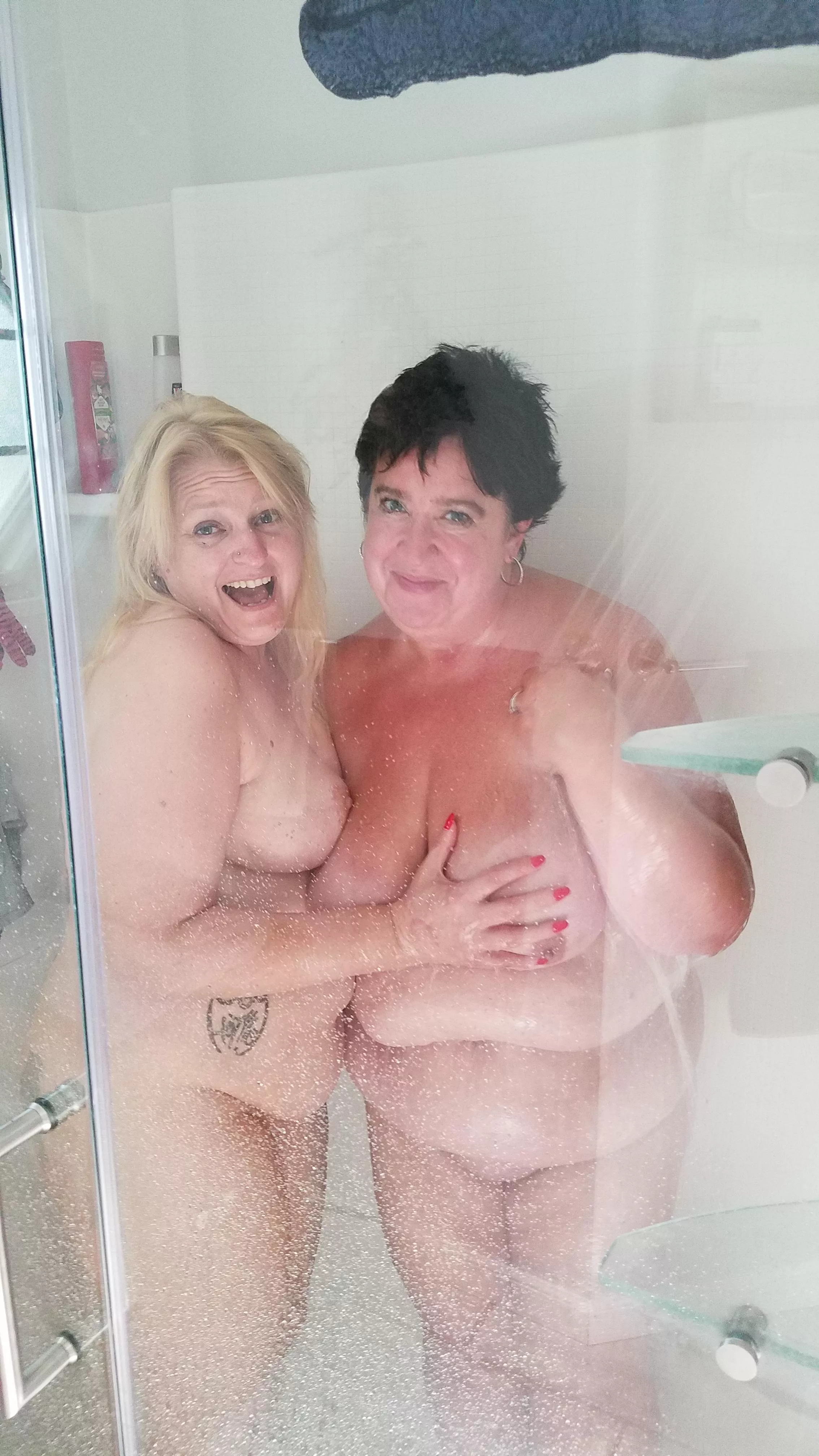 MY friend and HER friend!! posted by budzoboy