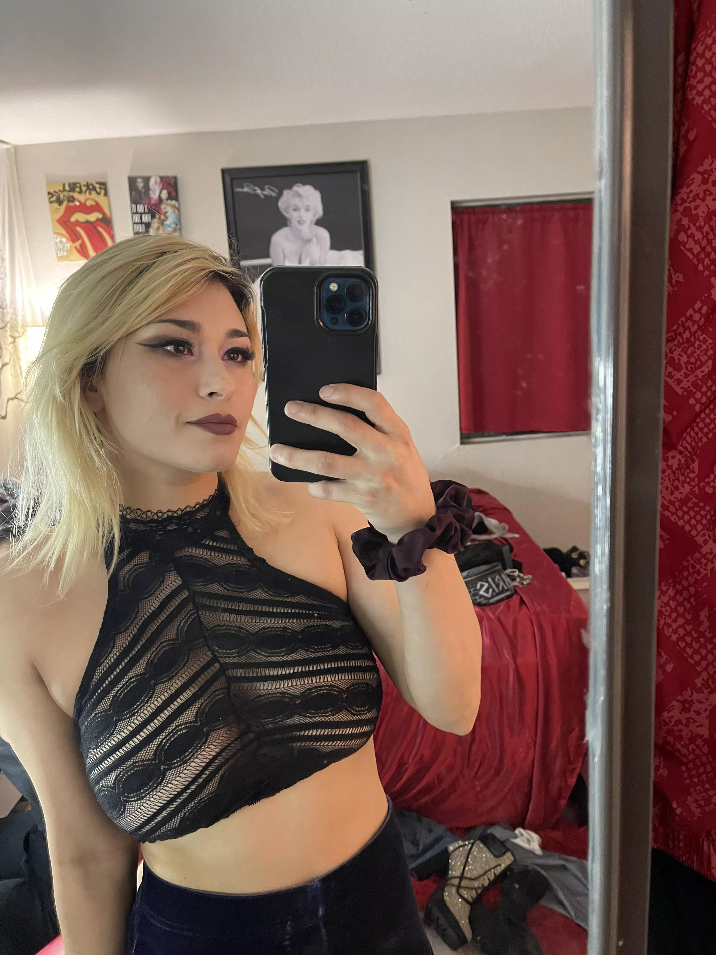 My friend let me borrow this cute top, I could just barely fit myself in 🥵 posted by Ravenrockette