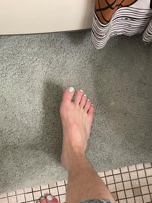 My friend painted my toenails, matches my shower mat 🥰 by CoronaLightYellow