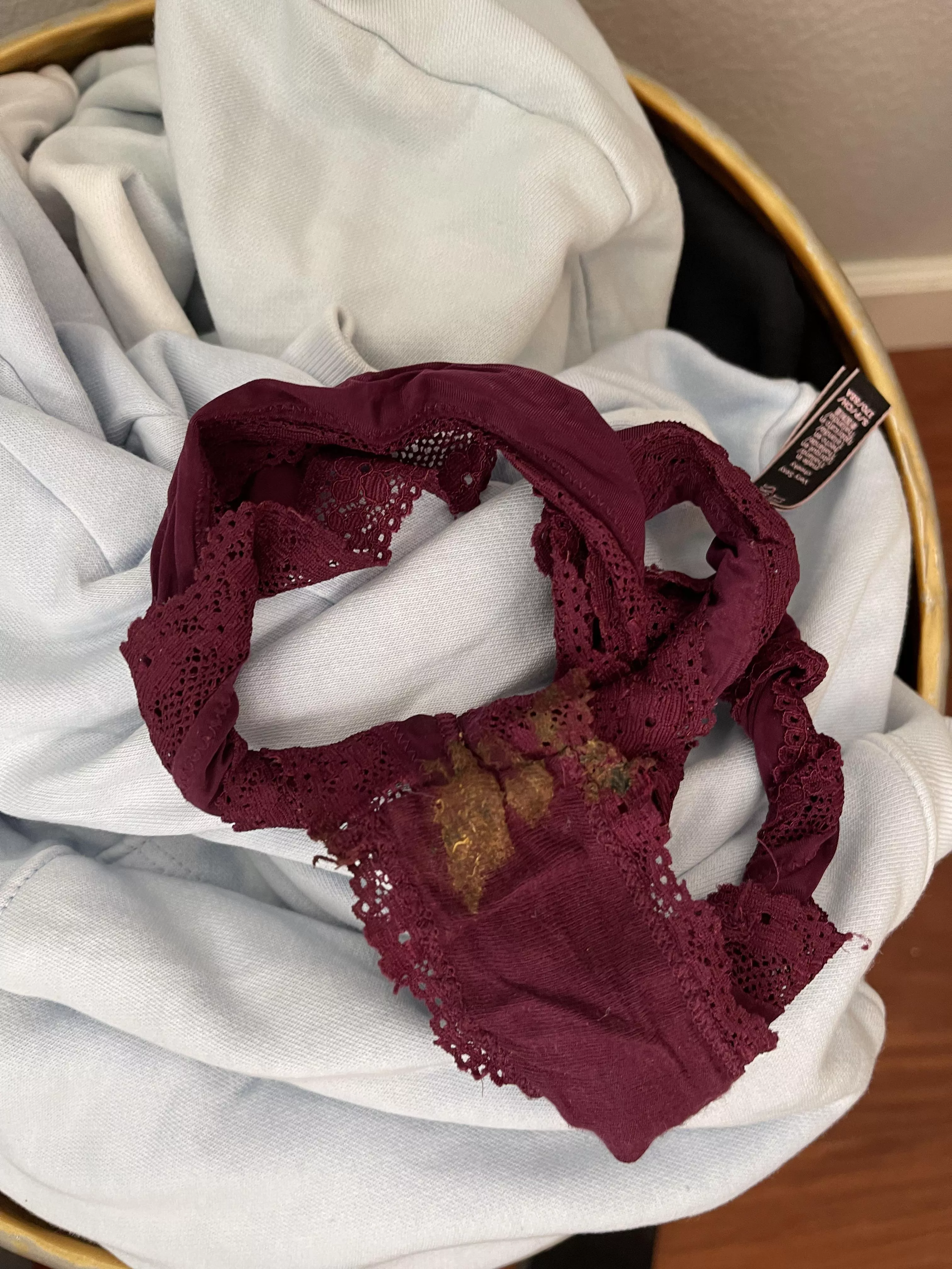 My gf sister left a nice surprise! posted by Eric650