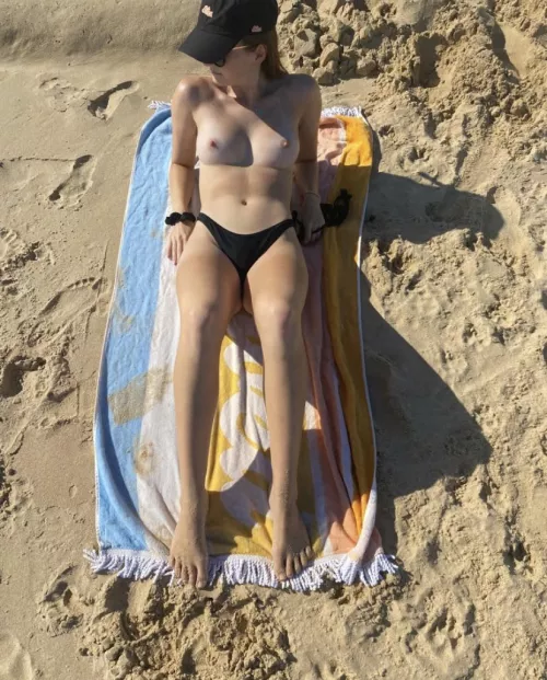 My girl doesn’t think she’s hot enough, show her she’s wrong! by Plastic_Cycle1795