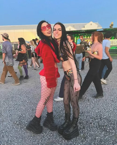 my girl wore this to a concert by Flaky-Function6242