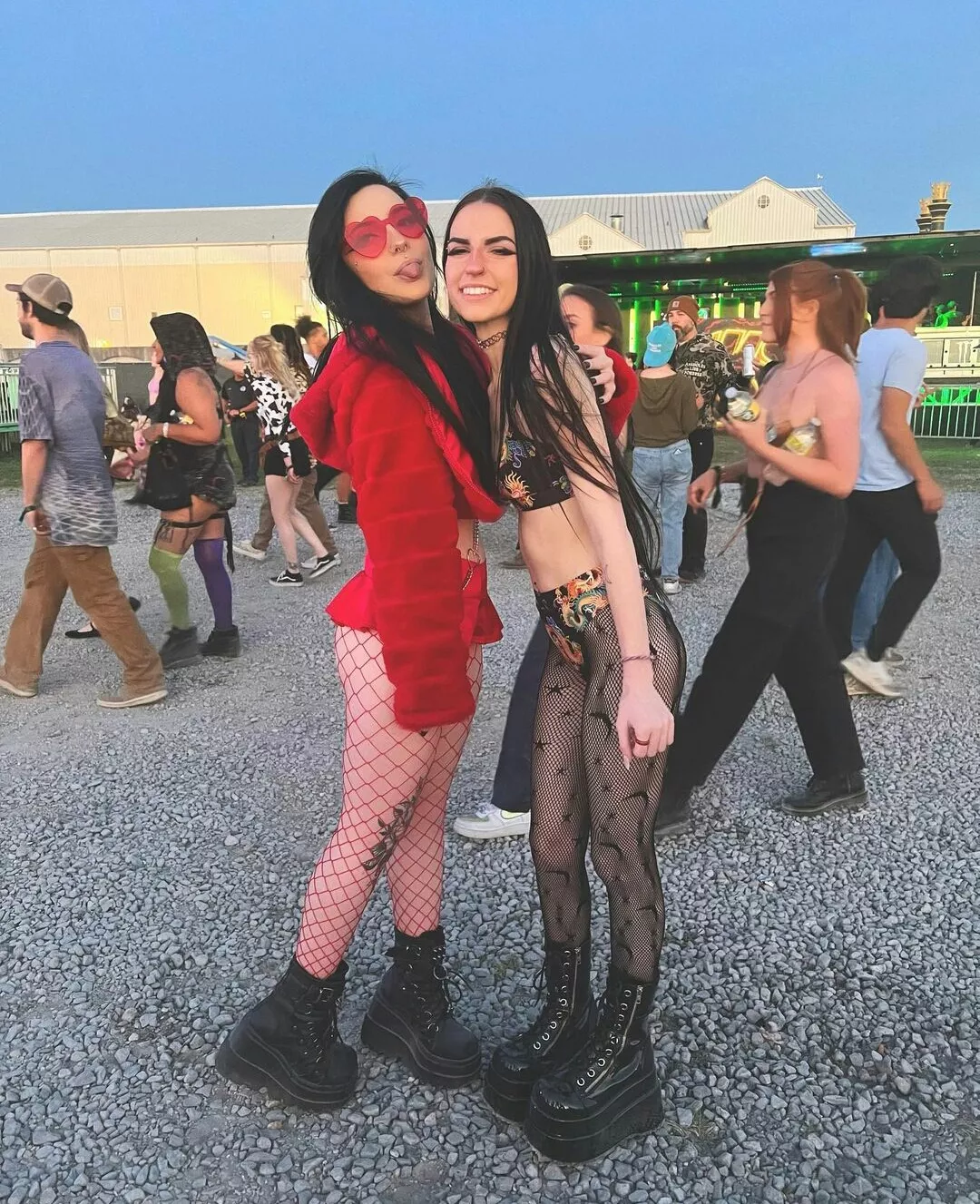 my girl wore this to a concert posted by Flaky-Function6242