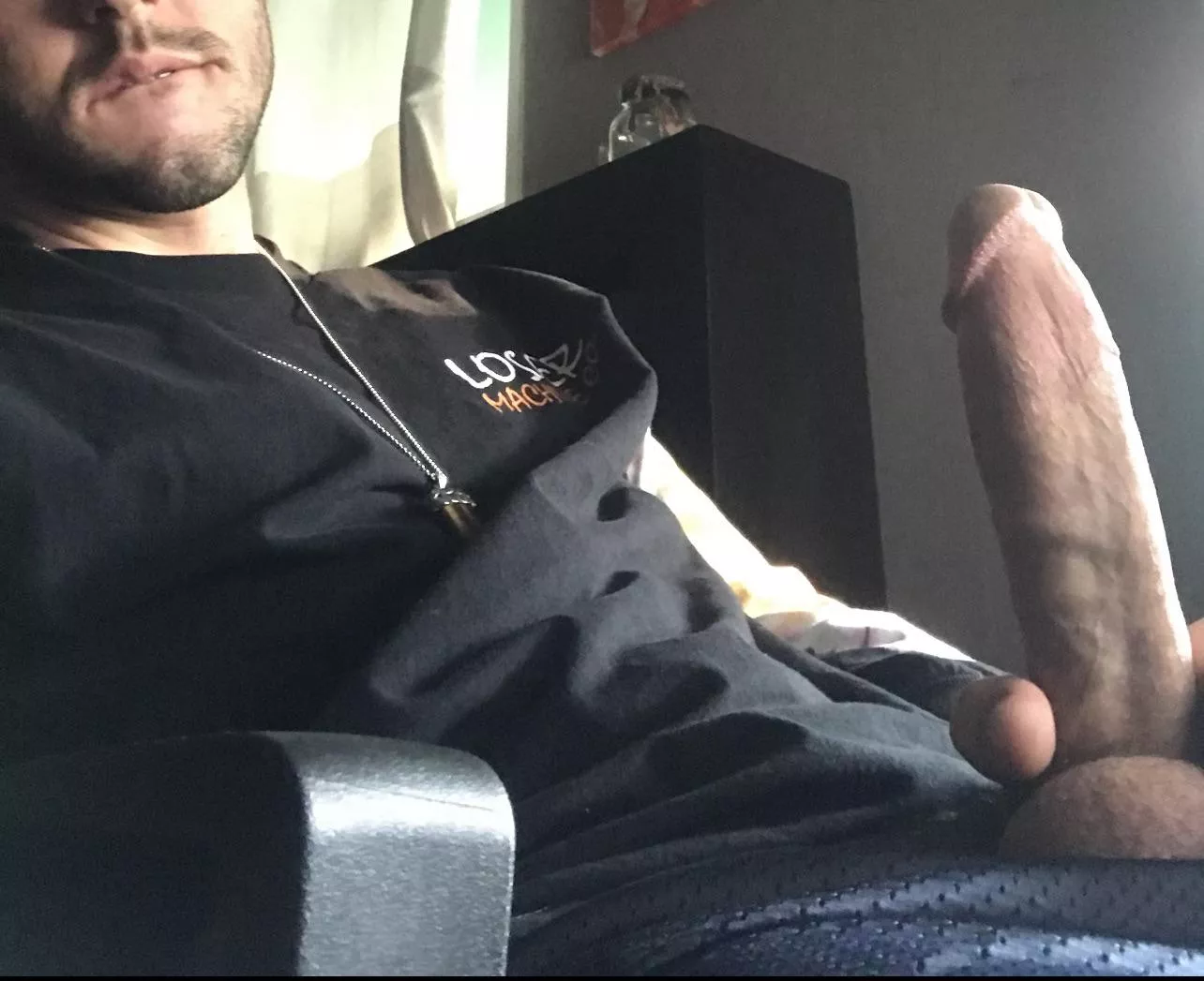 My girlfriend wants to watch you throat me… posted by gangsterfart