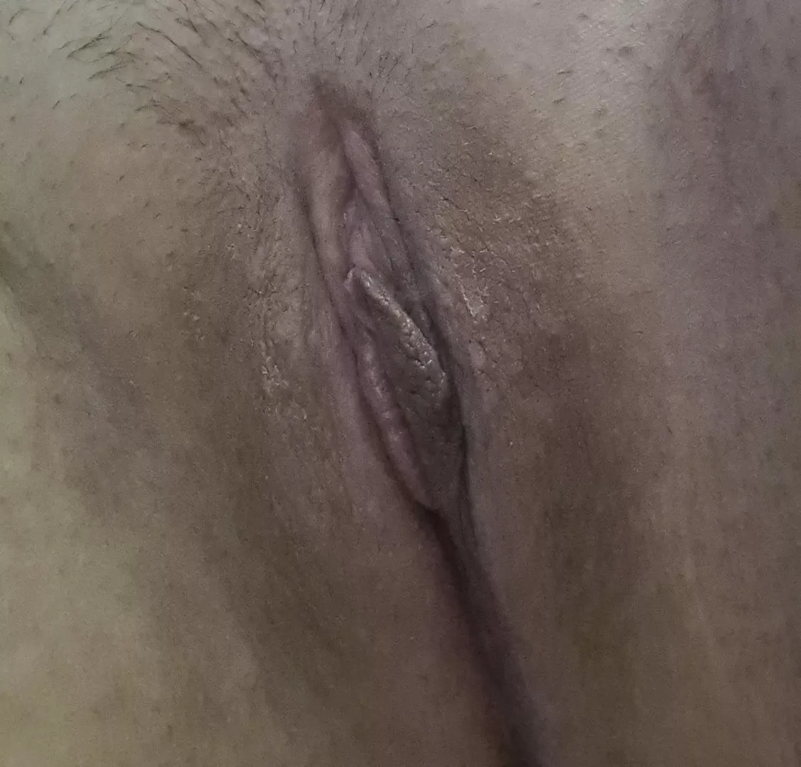 My girlfriend’s pussy posted by wiseman9494