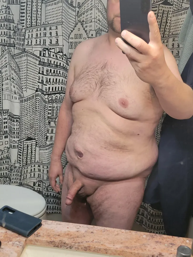 my goal is to one day loose enough weight to be banned from this sub, until then tell me what you think. by Famous-Strawberry728