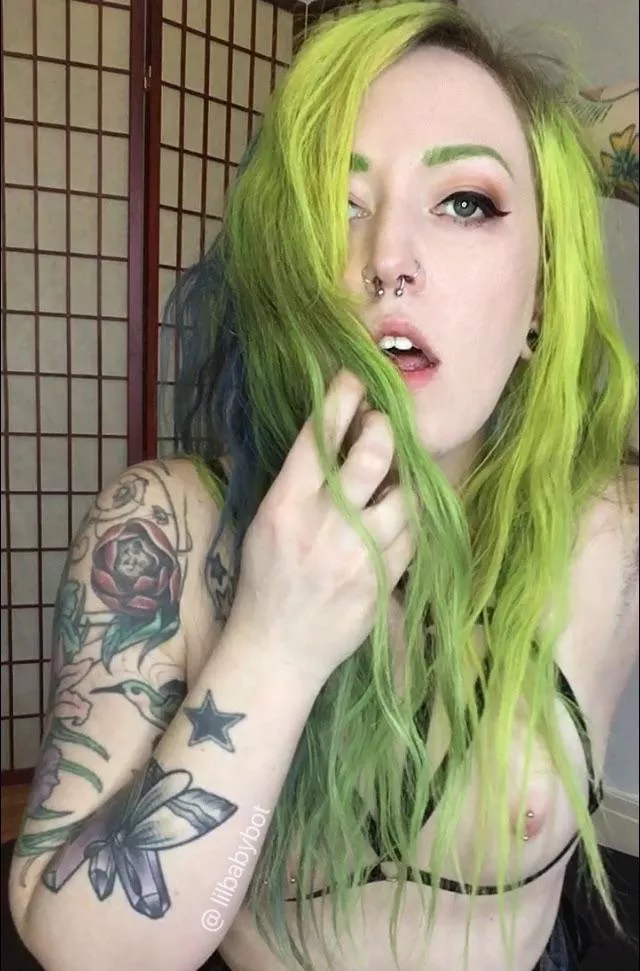My green needs a little freshening up! What do you think? posted by _lilbabybot