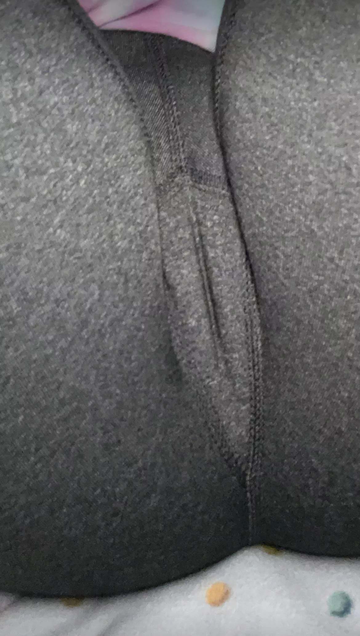 My grey leggings <3 posted by Tigerzs