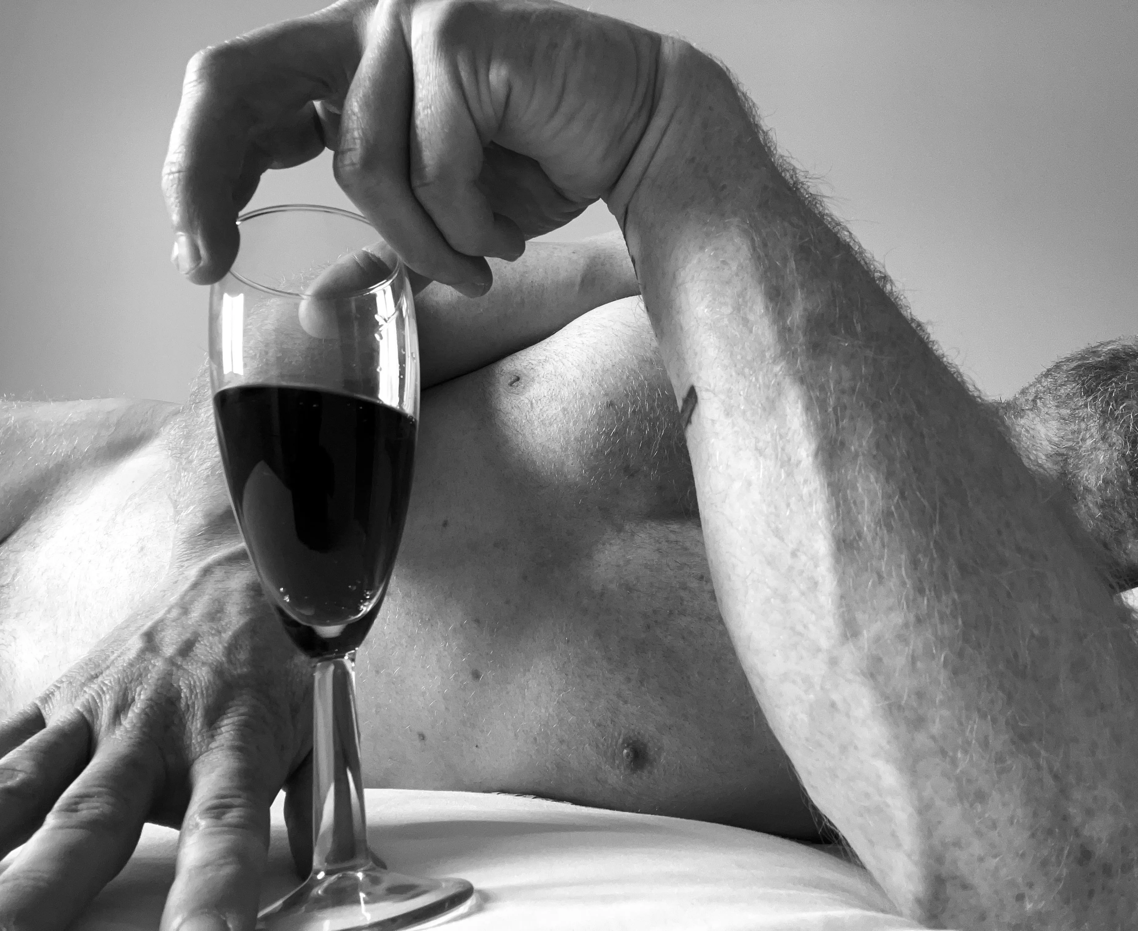 (M)y Heart is Drenched in Wine, But You'll Be on My Mind Forever posted by _TtTToriginal_