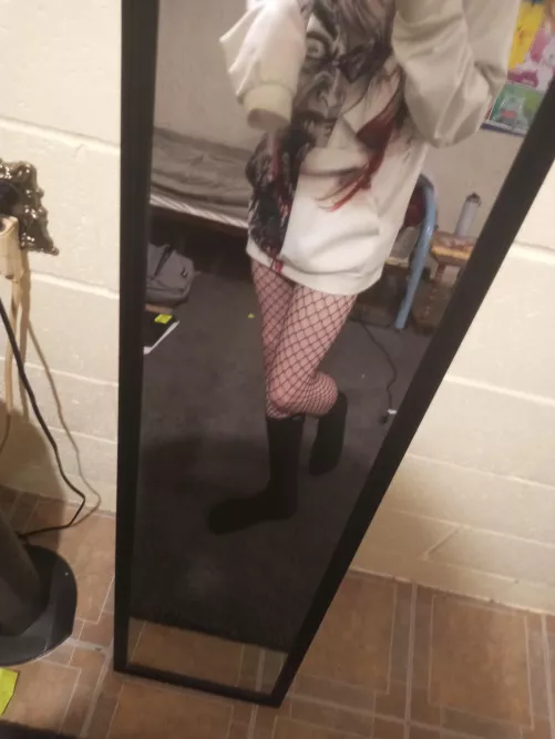 My last post flopped :( by Basil_69420